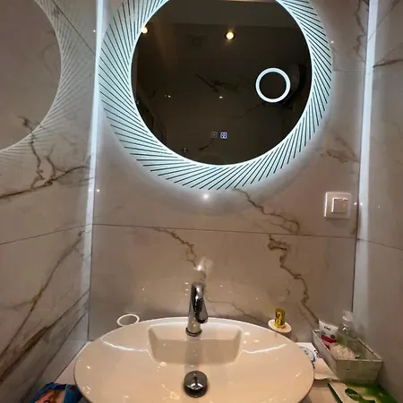 Diamond Luxury Apartamento *